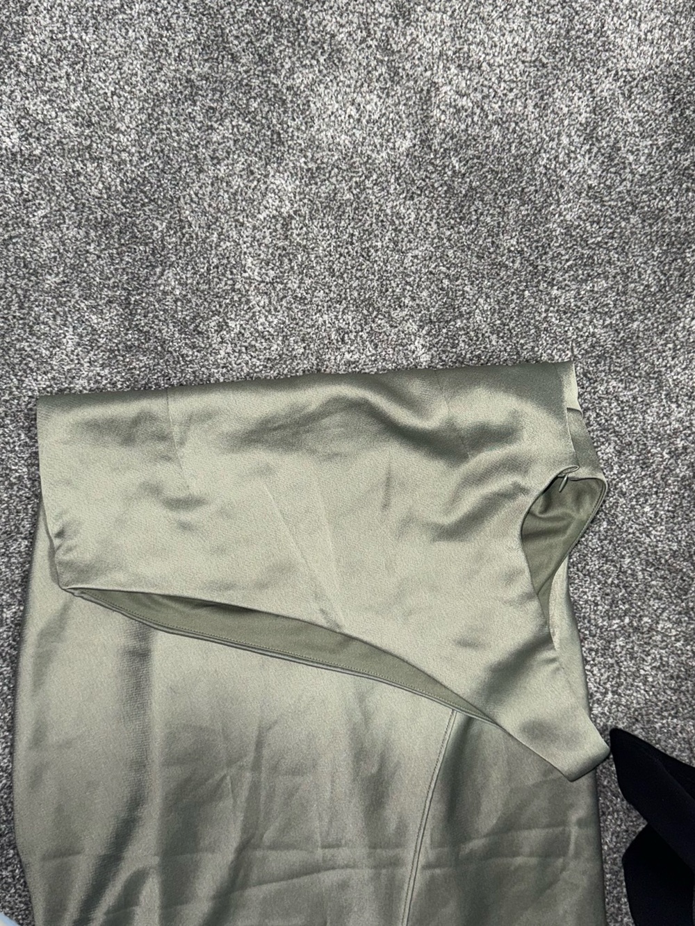 Dress - Picture 6 of 8